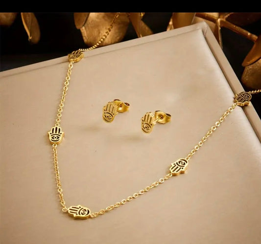 Set Dorado en Acero Inoxidable – Collar y Aretes Mano de Fátima (2 piezas)