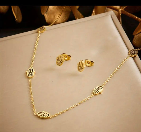 Set Dorado en Acero Inoxidable – Collar y Aretes Mano de Fátima (2 piezas)