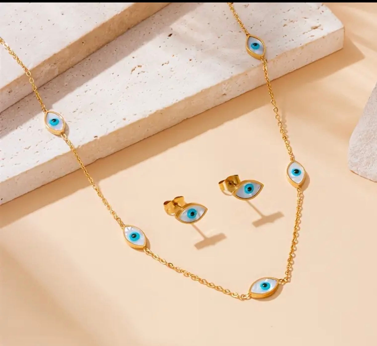 Set Dorado en Acero Inoxidable – Collar y Aretes Ojo Turco (Protección)